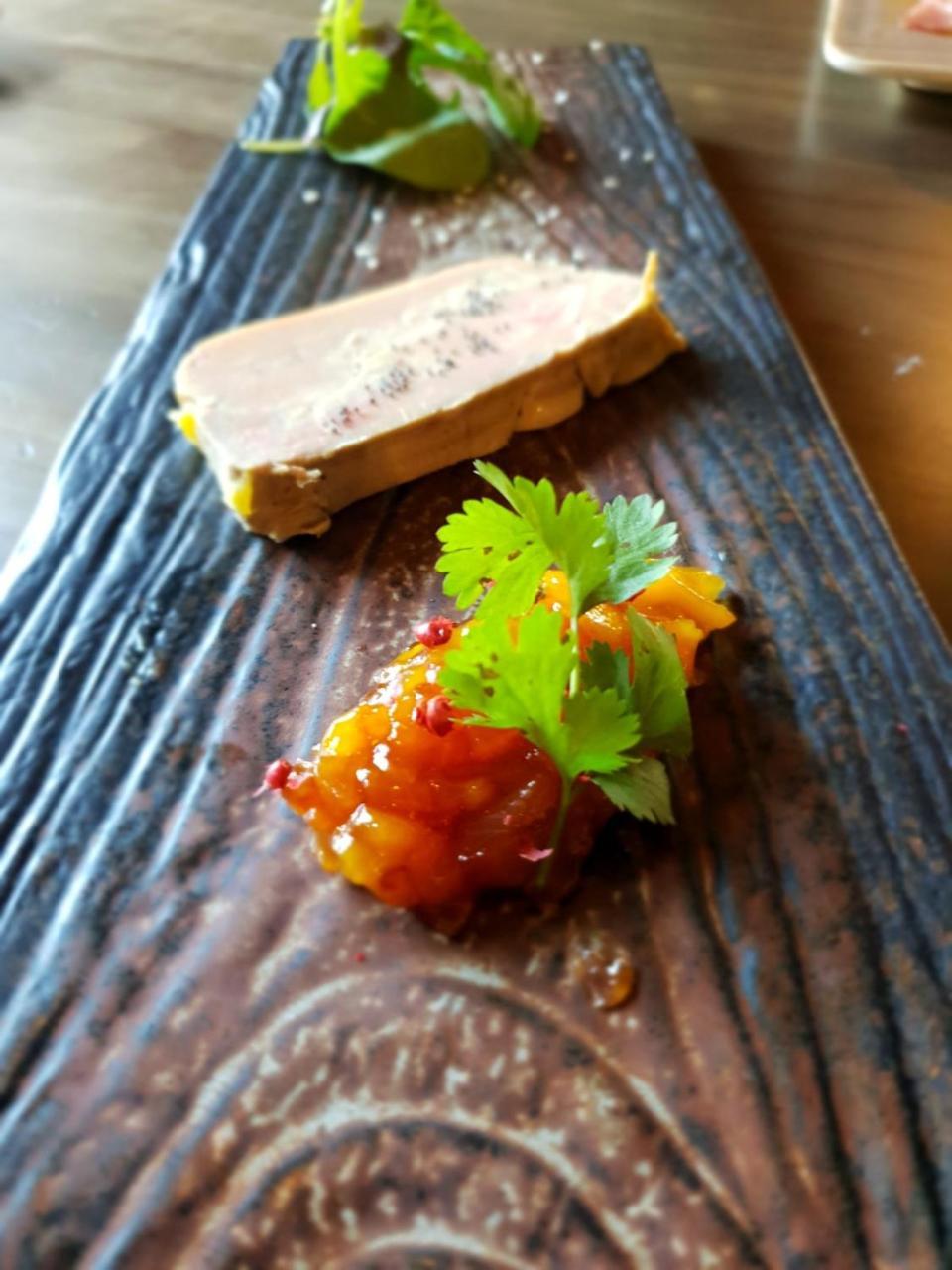 Hotel De La Gare - Restaurant Bistro Quai Ла-Рош-сюр-Йон Экстерьер фото